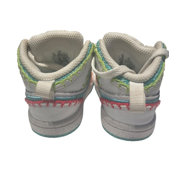 Nike Air Jordan 1 Mid SE White TD Shoes (NO INSOLE) DM6220-100 Size 4C‎ - Picture 8 of 9